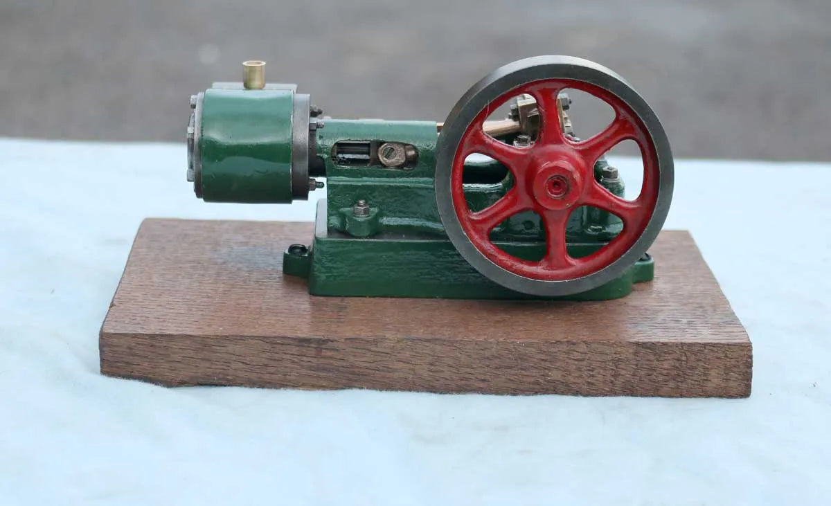 Stuart 10H horizontal mill engine