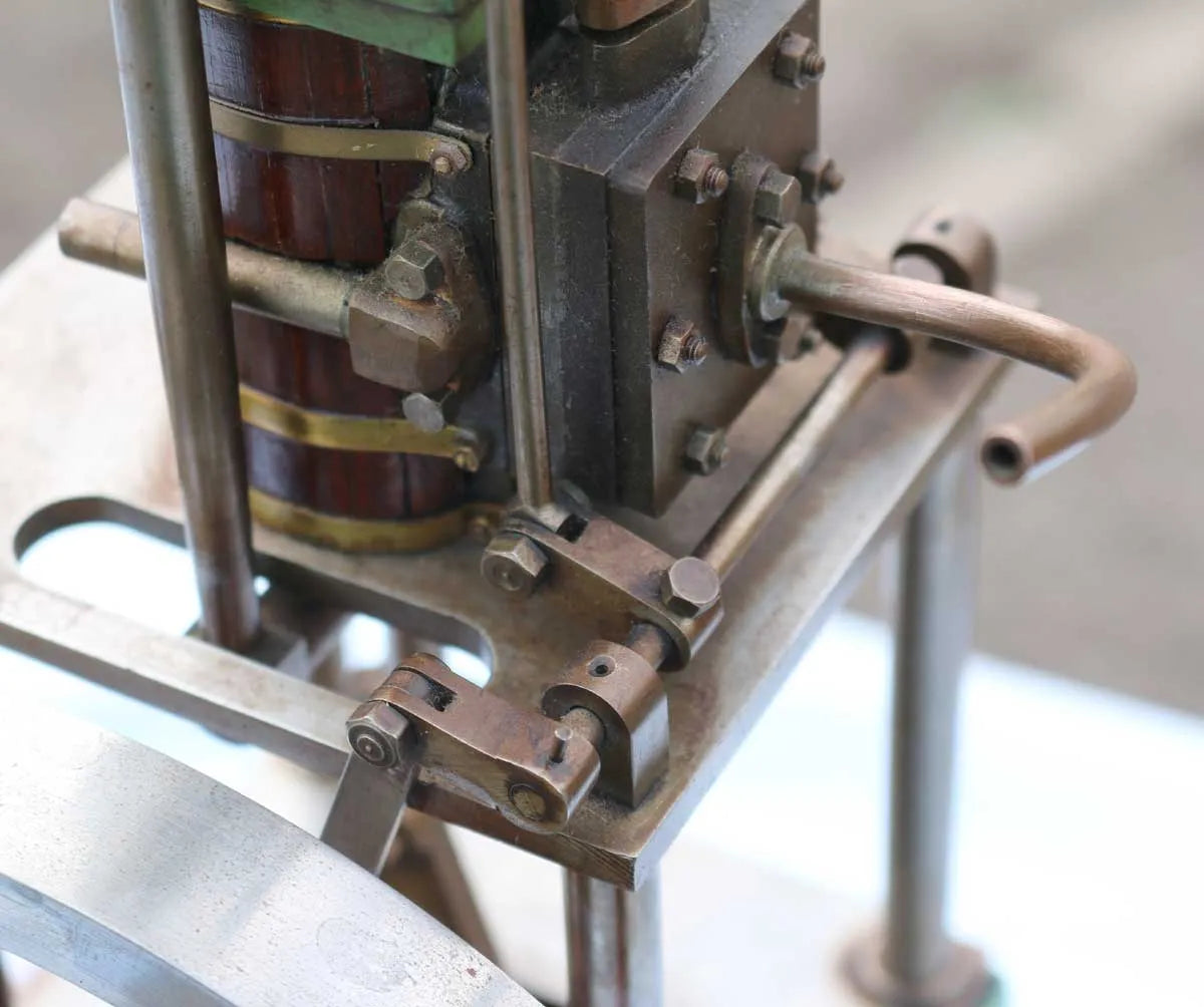 Stuart Turner "James Coombes" vertical engine