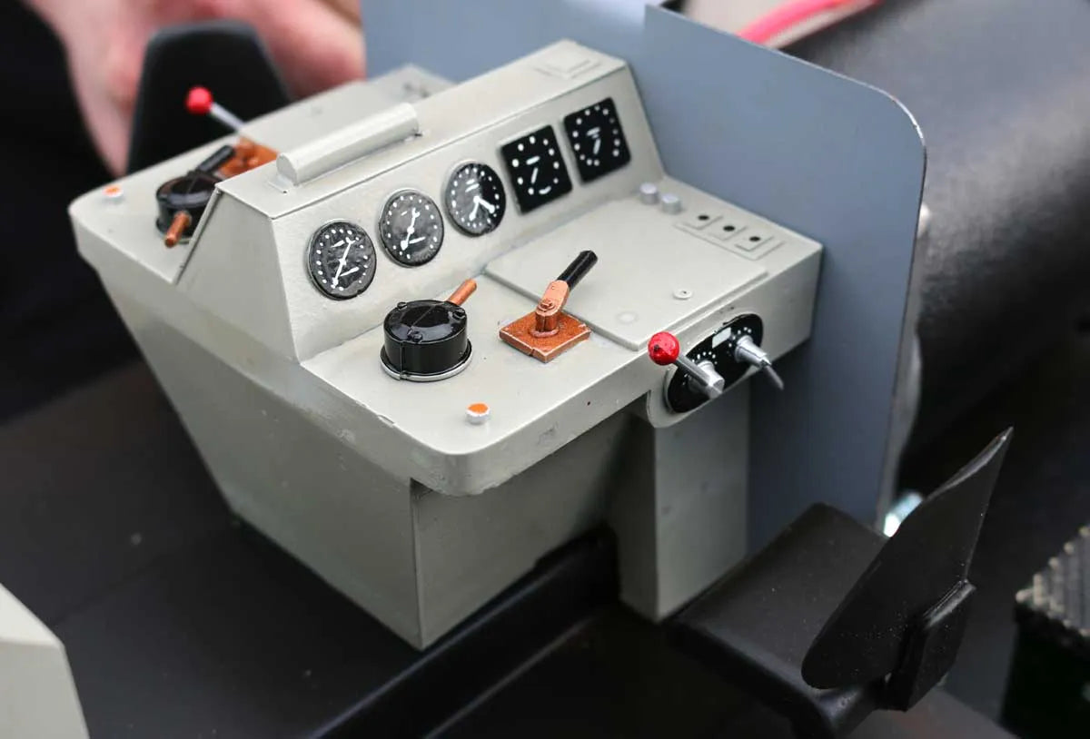 5 inch gauge Class 14 battery electric