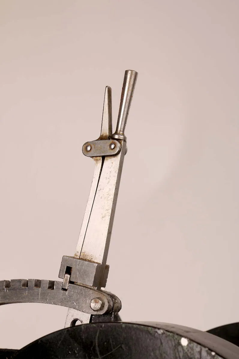 Pair part-built 5 inch gauge GWR 0-6-0PT