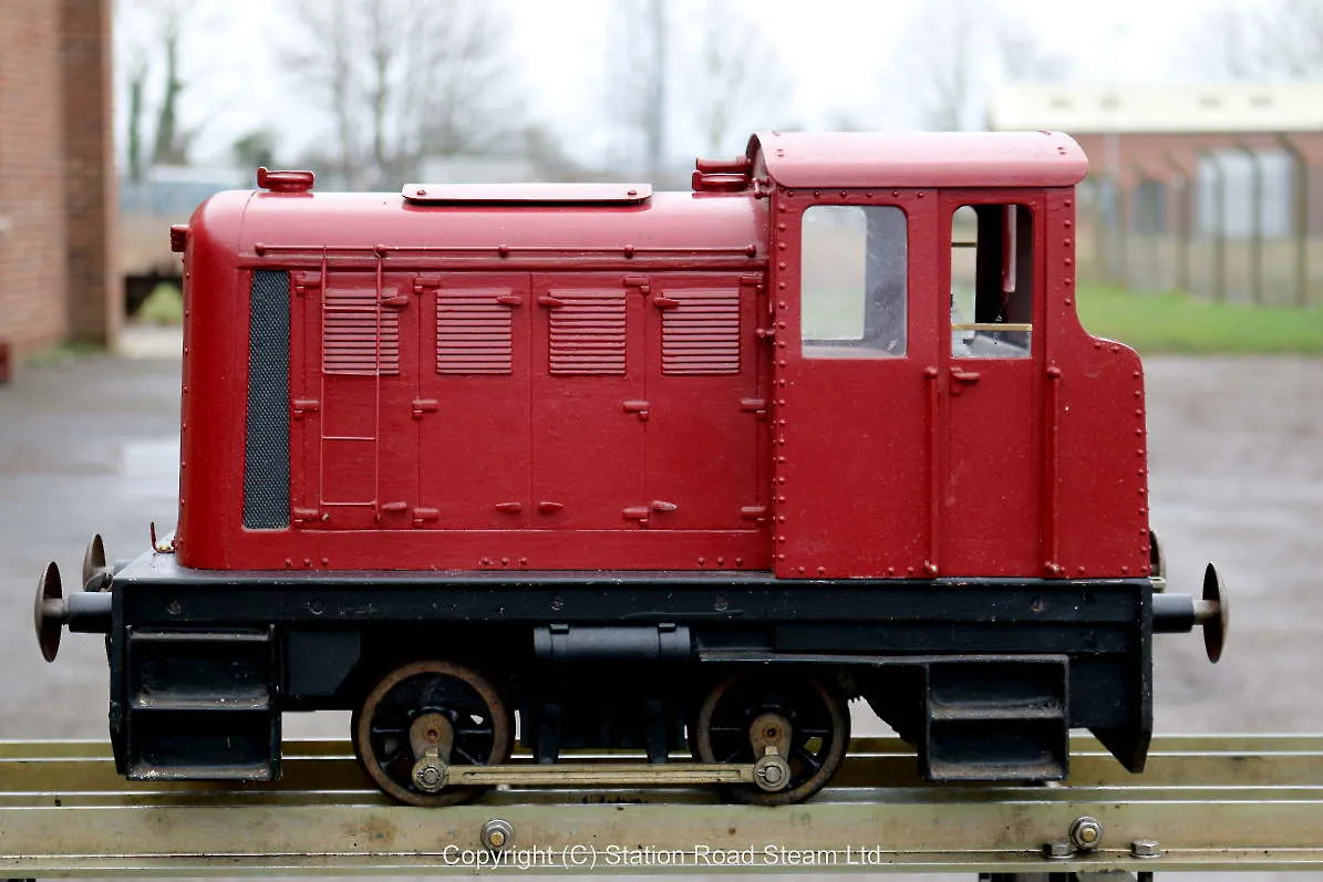 Maxitrak "Coronation" 0-4-0 battery-electric