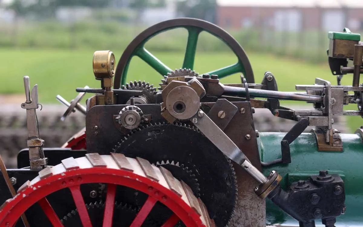 1 inch scale Minnie traction engine