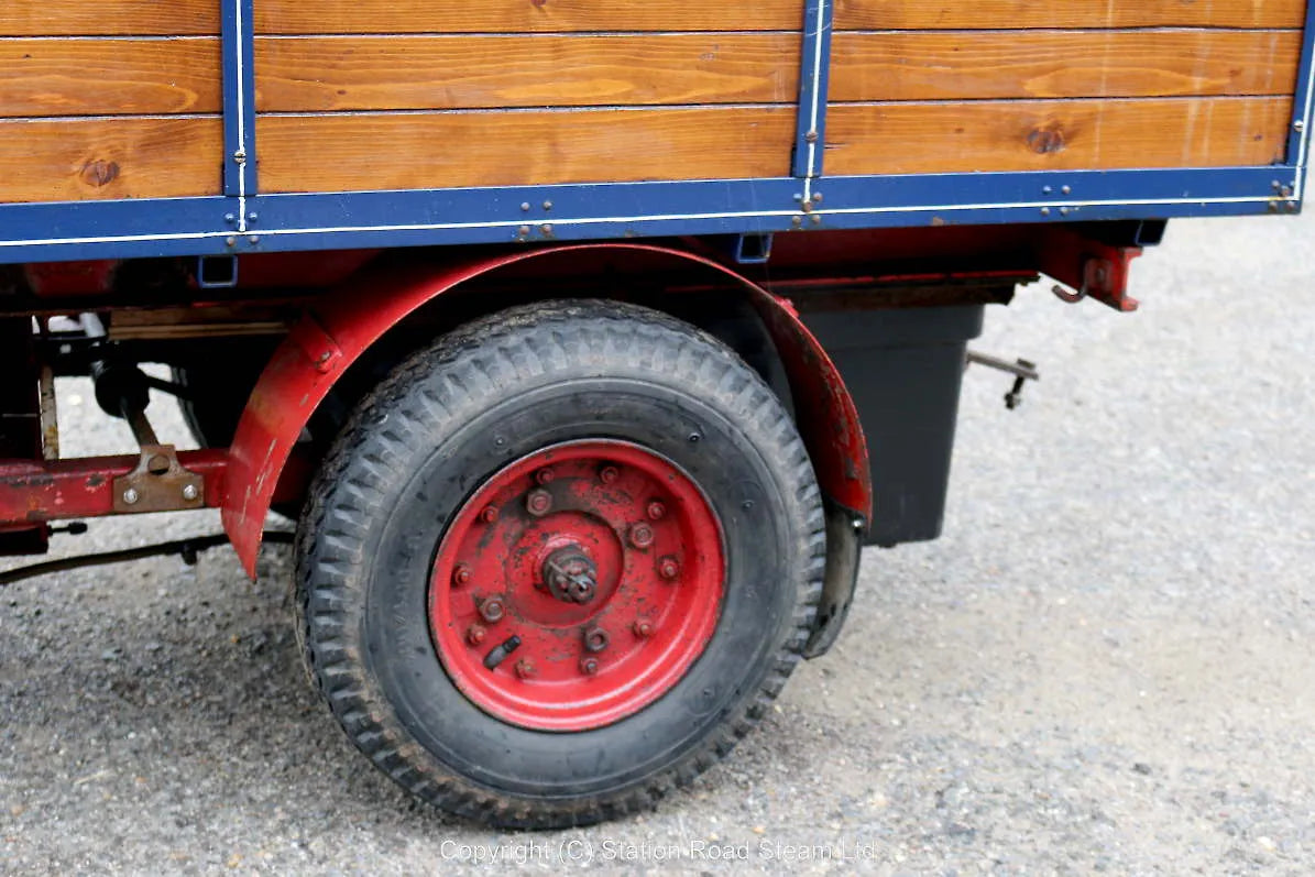 4 inch scale Sentinel steam wagon