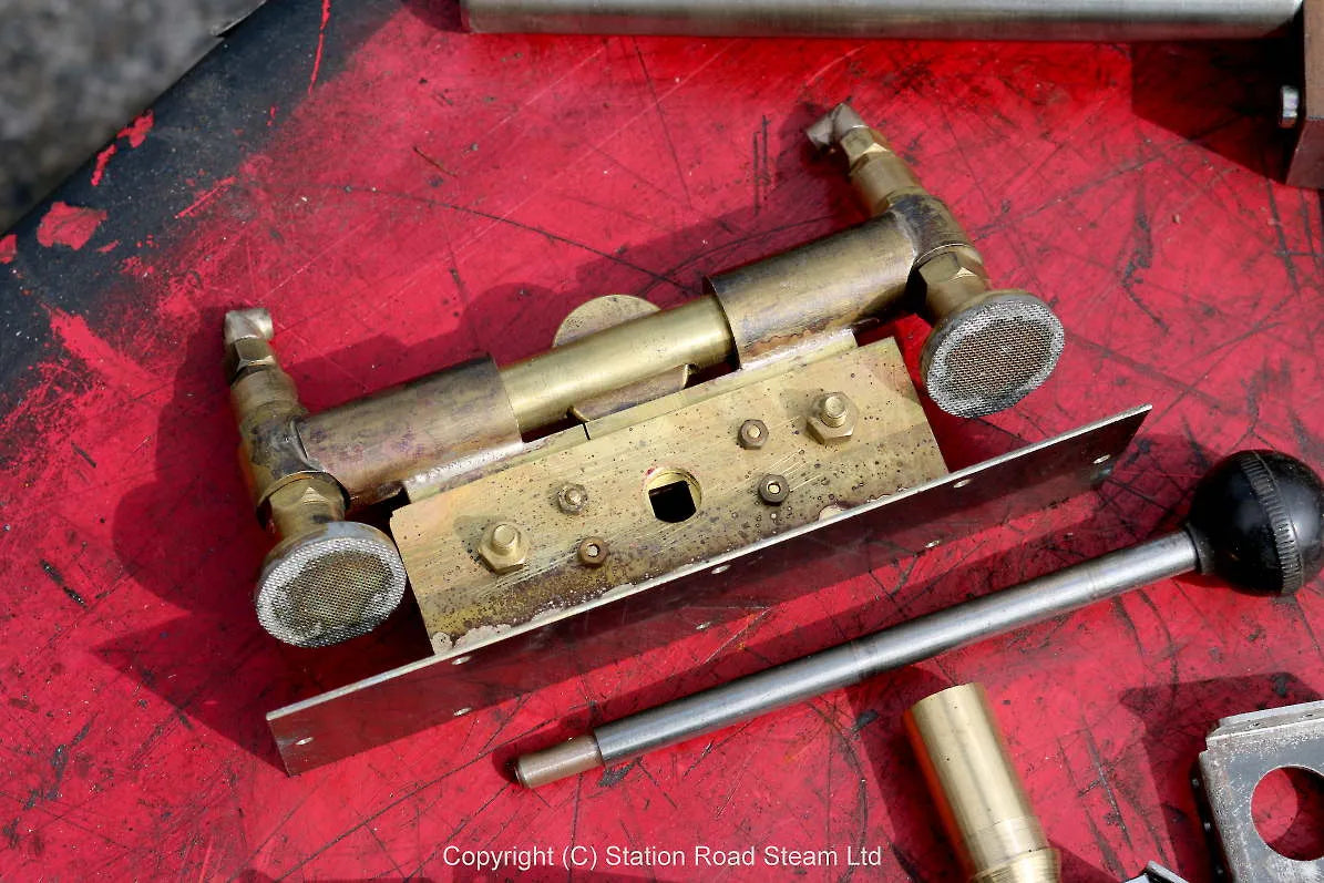 5 inch gauge 0-4-0+0-4-4 Garratt "William Francis"