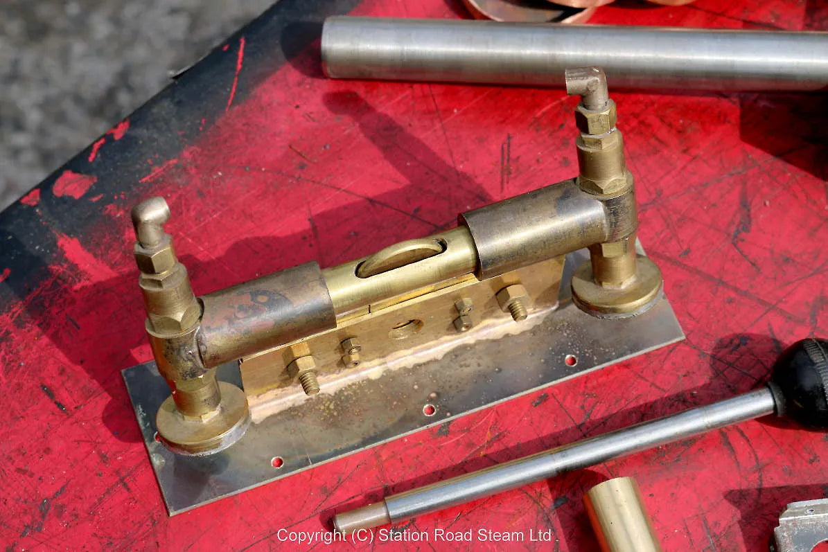 5 inch gauge 0-4-0+0-4-4 Garratt "William Francis"