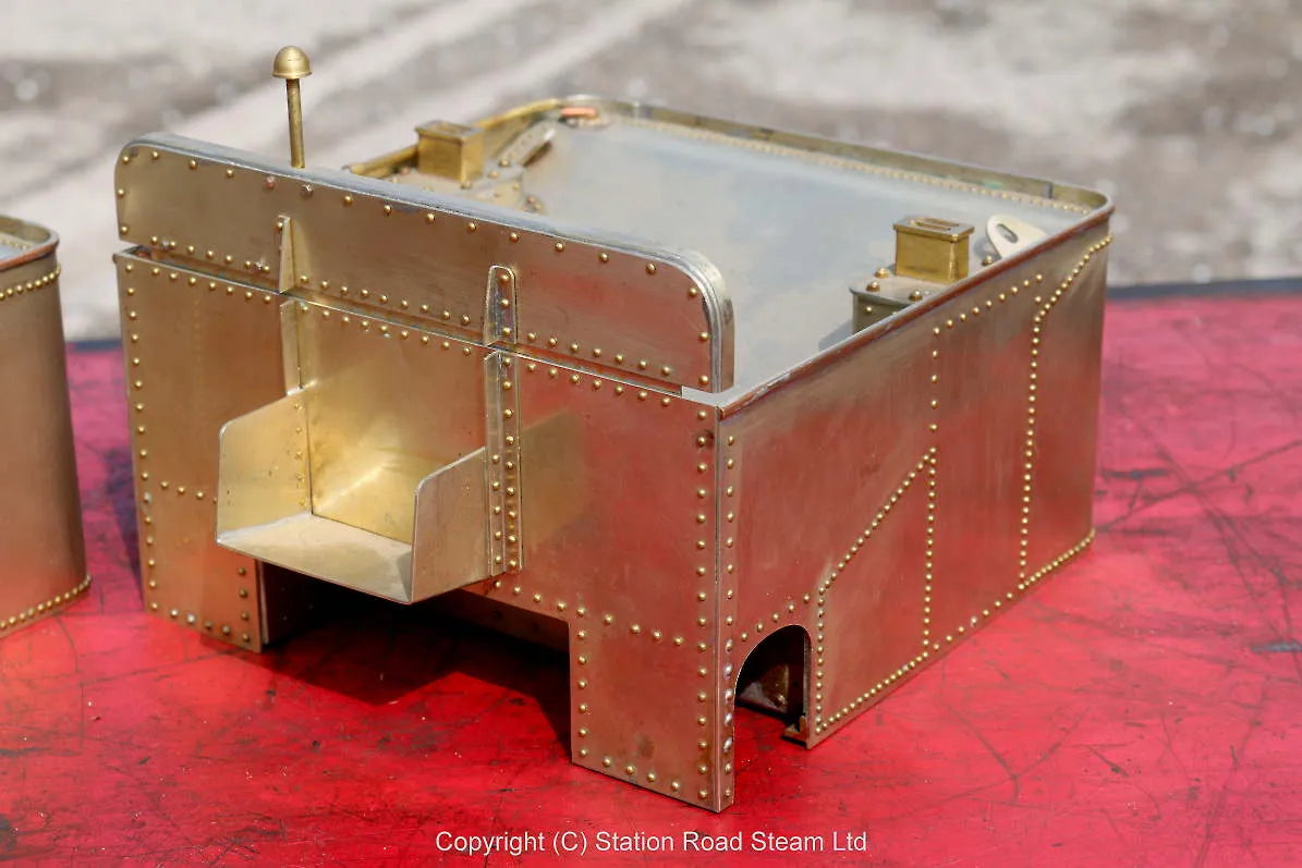 5 inch gauge 0-4-0+0-4-4 Garratt "William Francis"