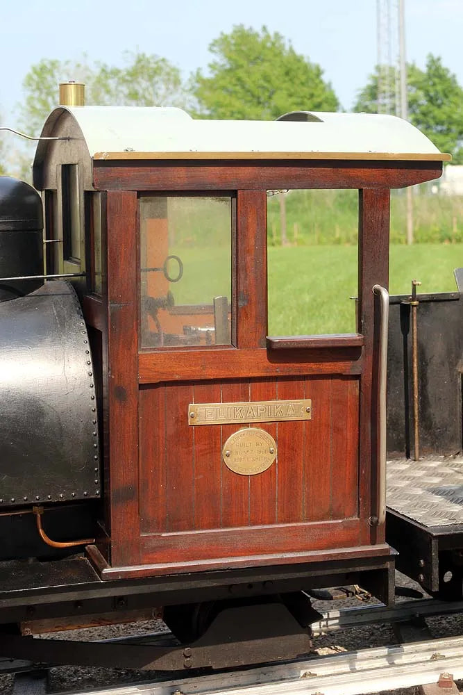 7 1/4 inch gauge 2-4-0 "Elikapika"