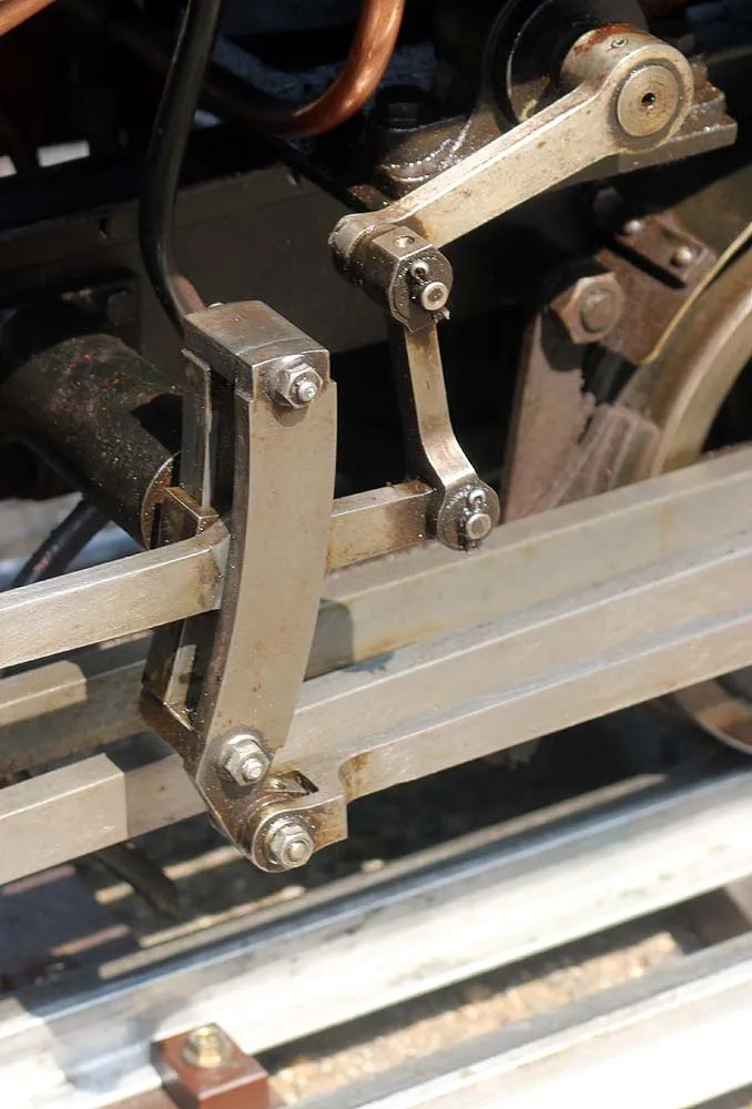 7 1/4 inch gauge 2-4-0 "Elikapika"