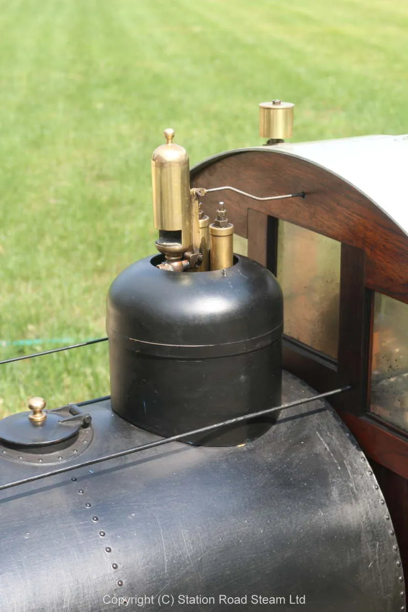 7 1/4 inch gauge 2-4-0 "Elikapika"