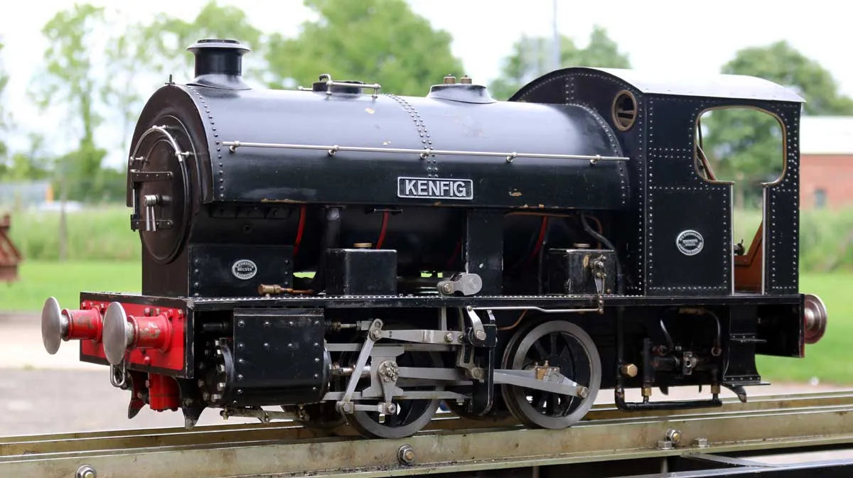 5 inch gauge Bagnall 0-4-0ST "Kenfig"