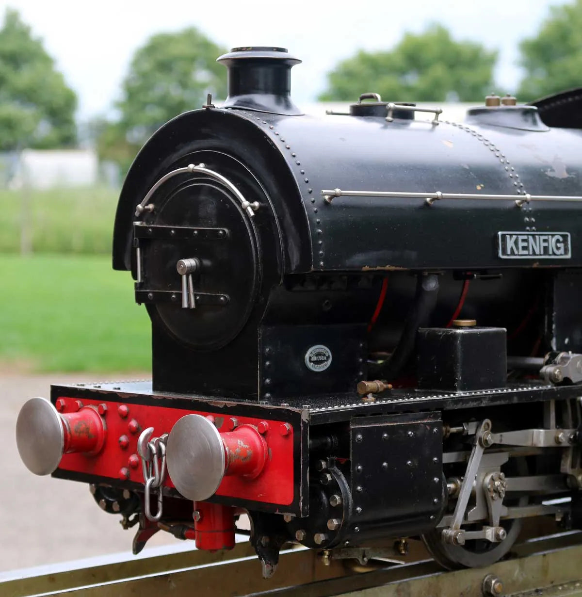 5 inch gauge Bagnall 0-4-0ST "Kenfig"