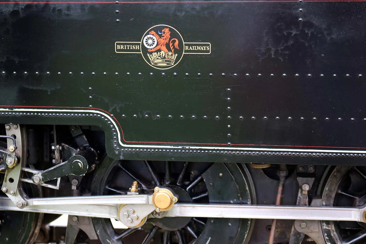 7 1/4 inch gauge Standard Class 2 tank with driving truck