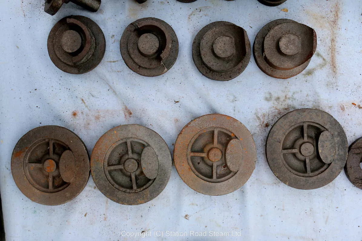 7 1/4 inch gauge LMS "Duchess" frames & castings