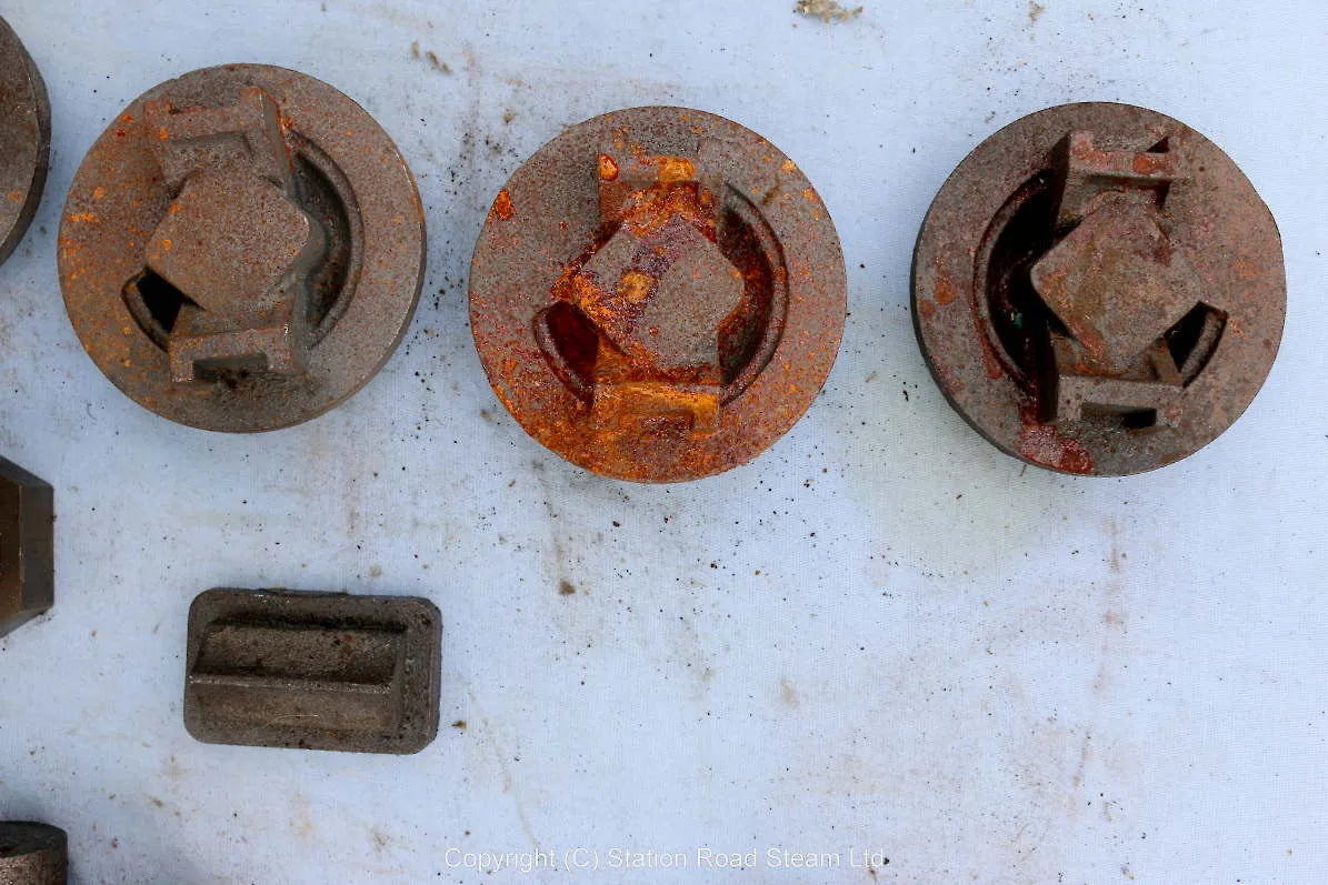 7 1/4 inch gauge LMS "Duchess" frames & castings