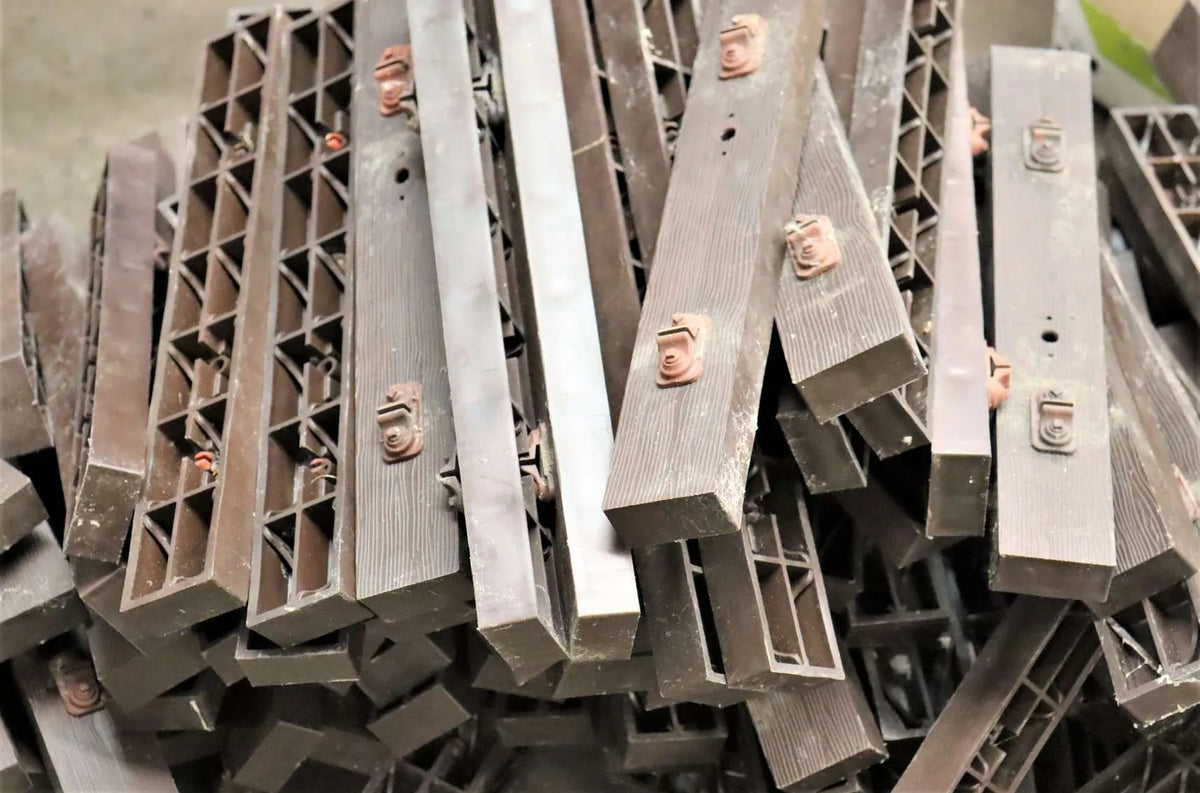 Quantity new aluminium rail, PNP dual gauge plastic sleepers with clips