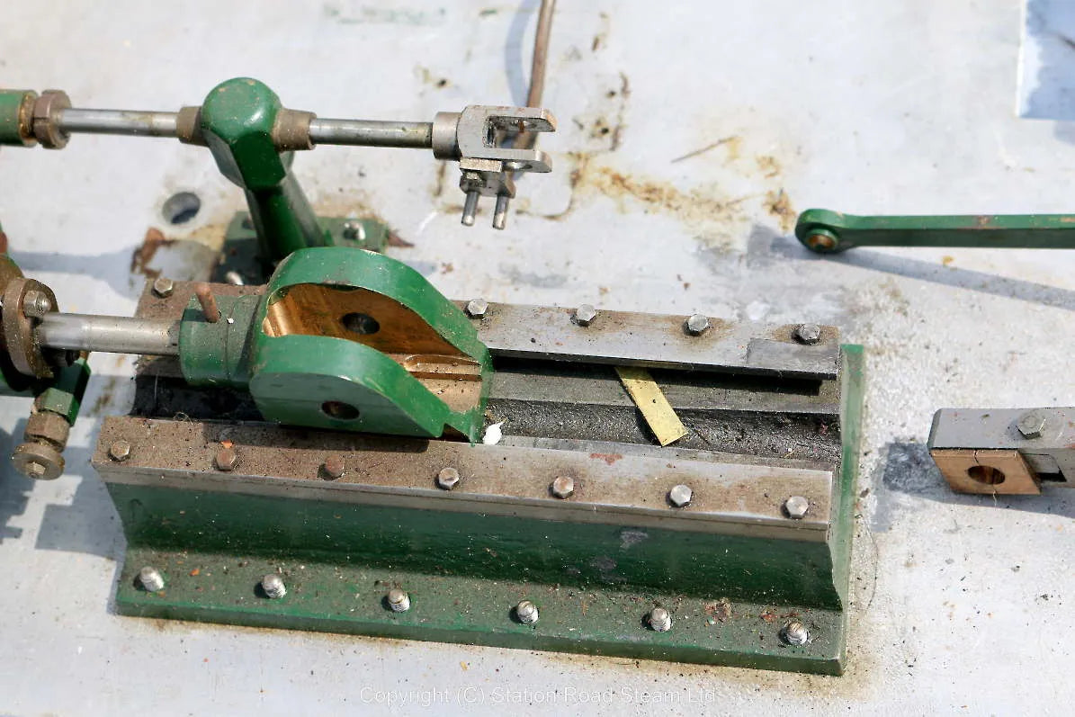 Twin cylinder mill engine for restoration