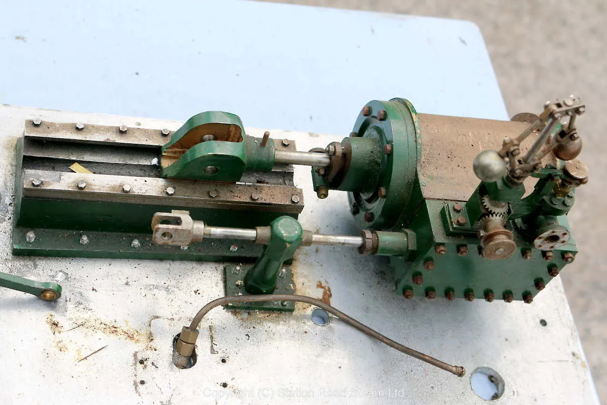 Twin cylinder mill engine for restoration