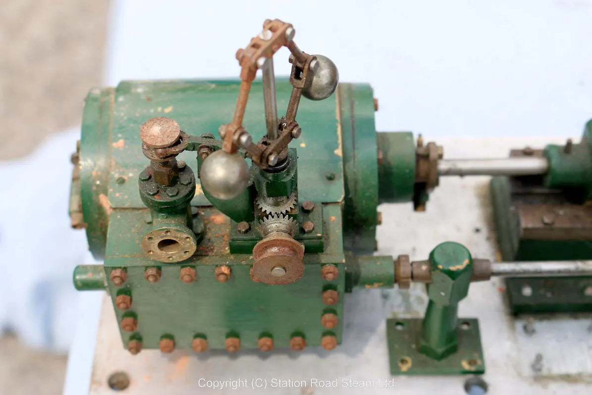 Twin cylinder mill engine for restoration