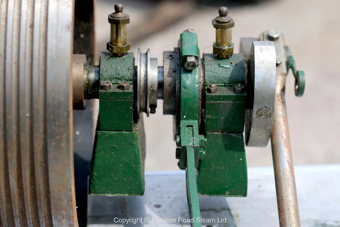Twin cylinder mill engine for restoration