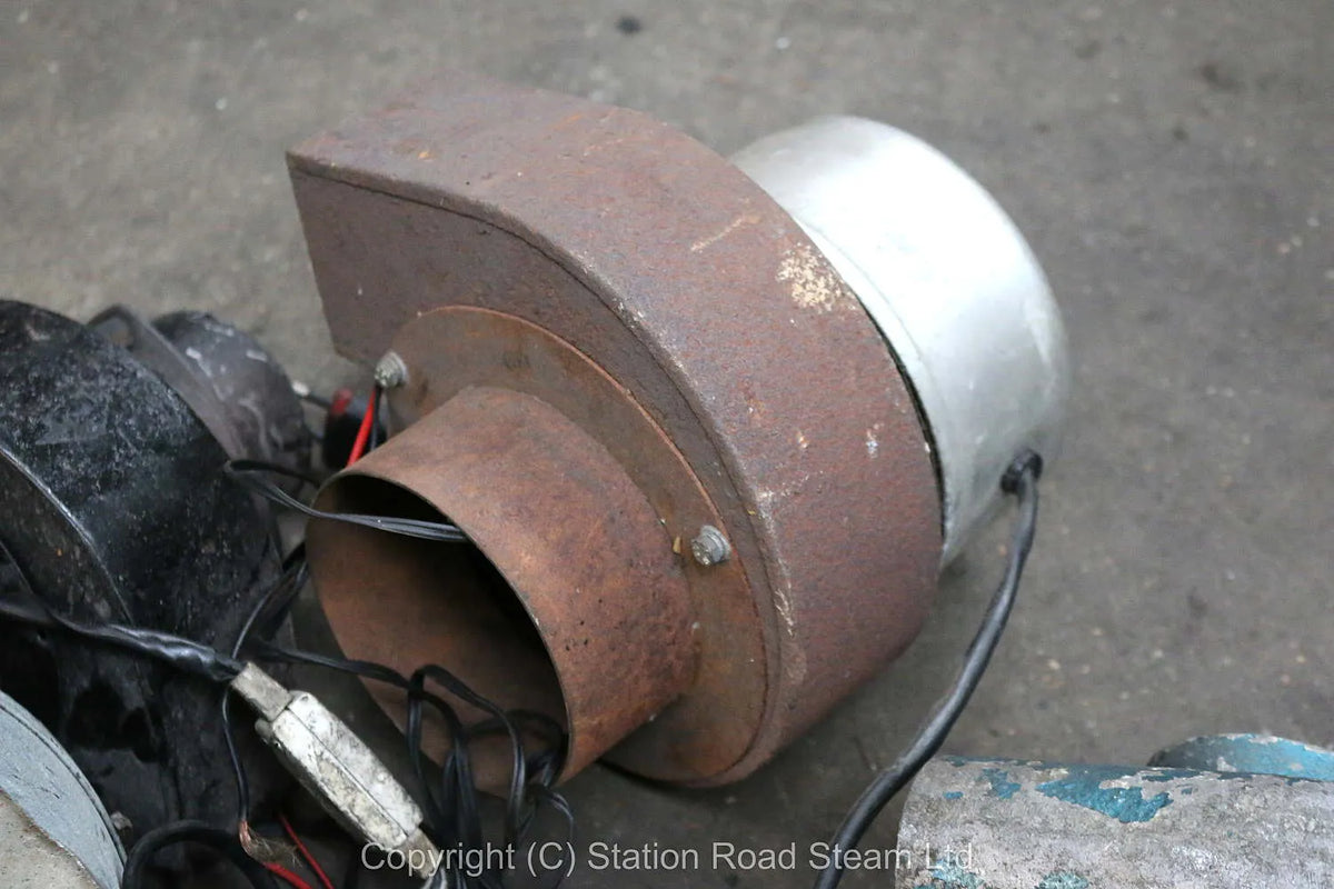 Five electric steam-raising blowers