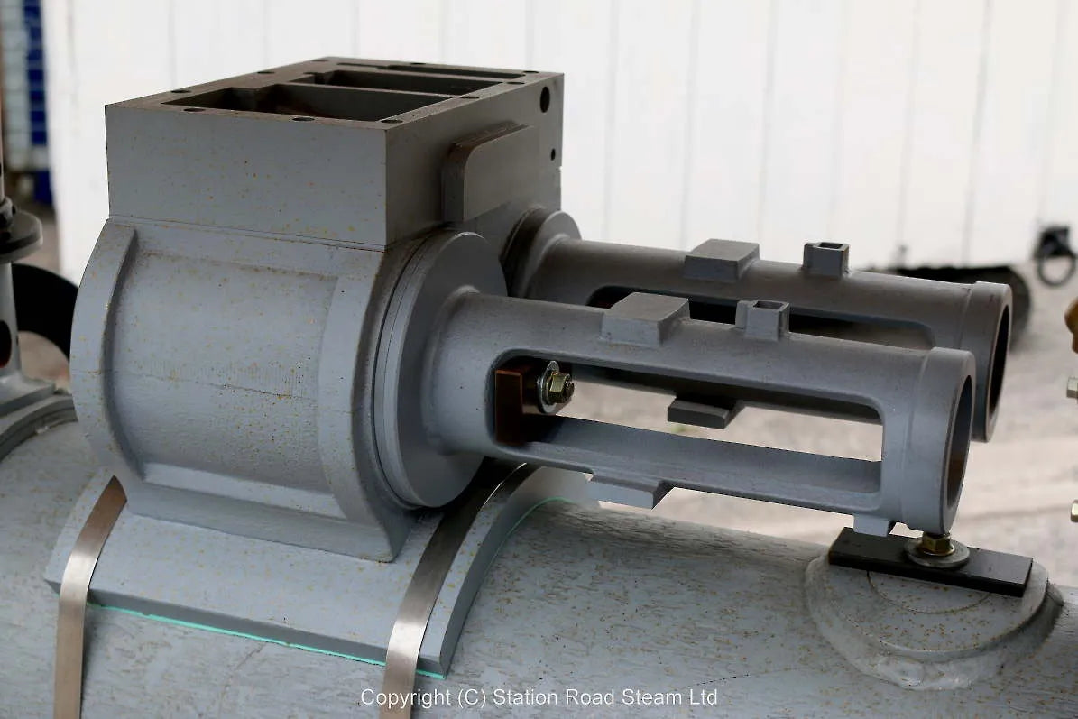 Part-built 4 inch scale Foster DCC Showmans engine