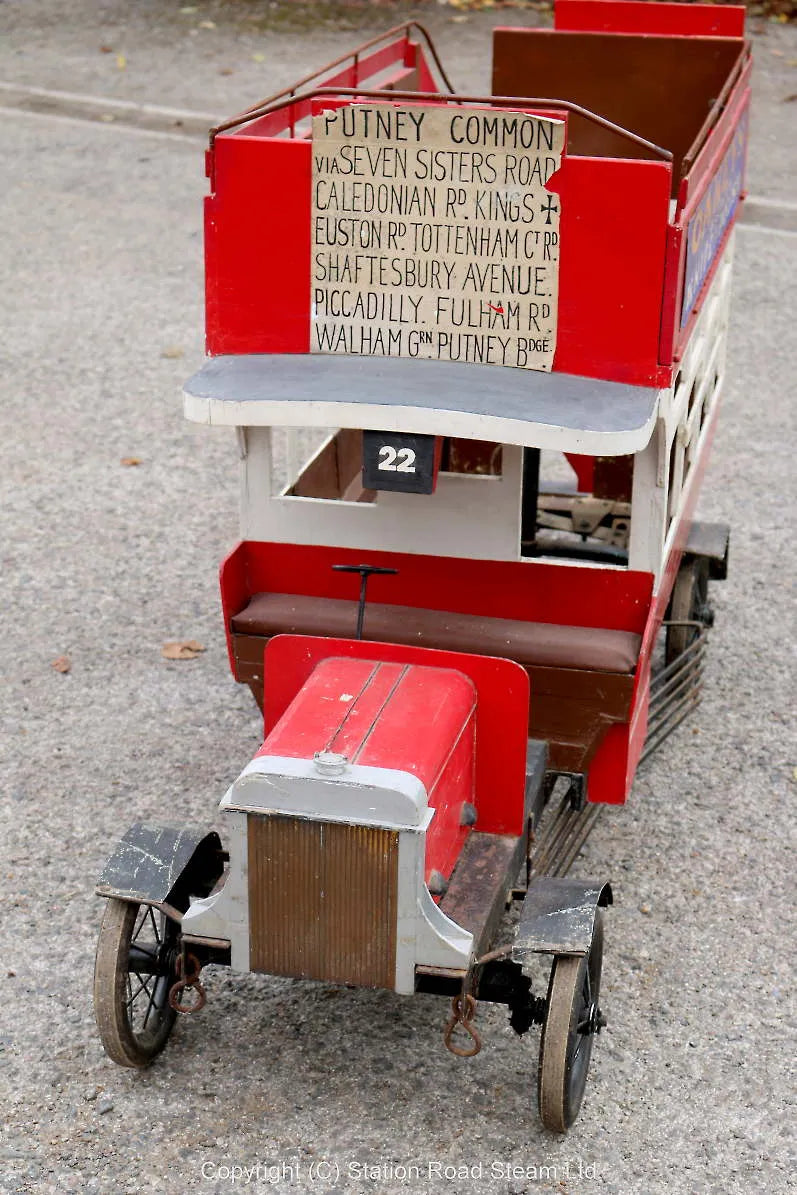 Pedal London Bus