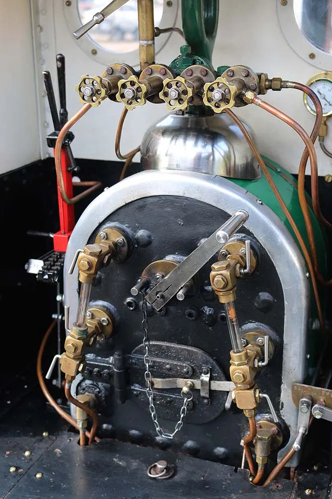 7 1/4 inch gauge Hunslet 0-4-0ST "Alice"