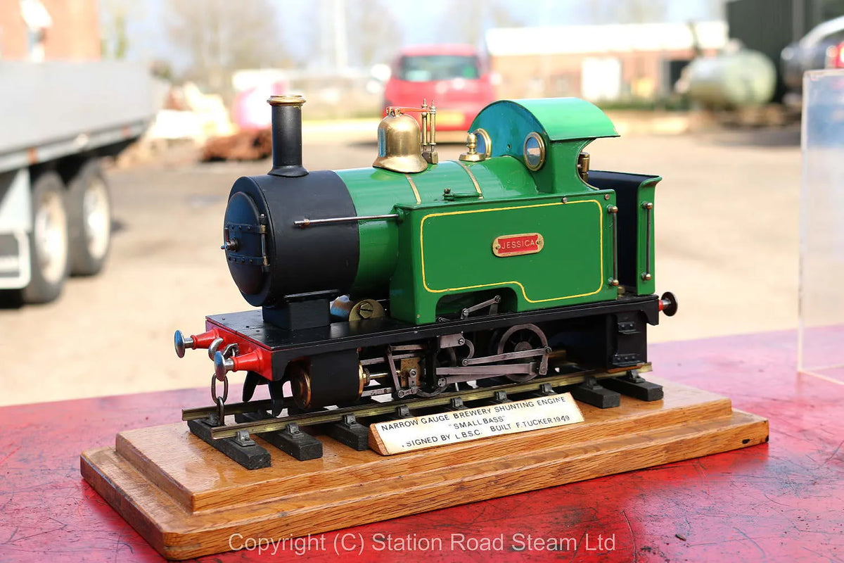 O-gauge "Small Bass" 0-4-0T