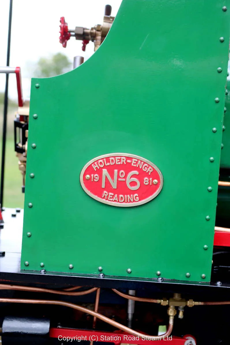 7 1/4 inch gauge Hunslet 0-4-0ST