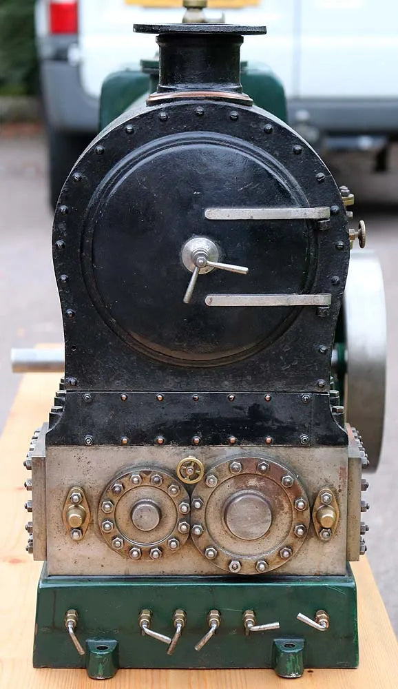 Undertype portable engine