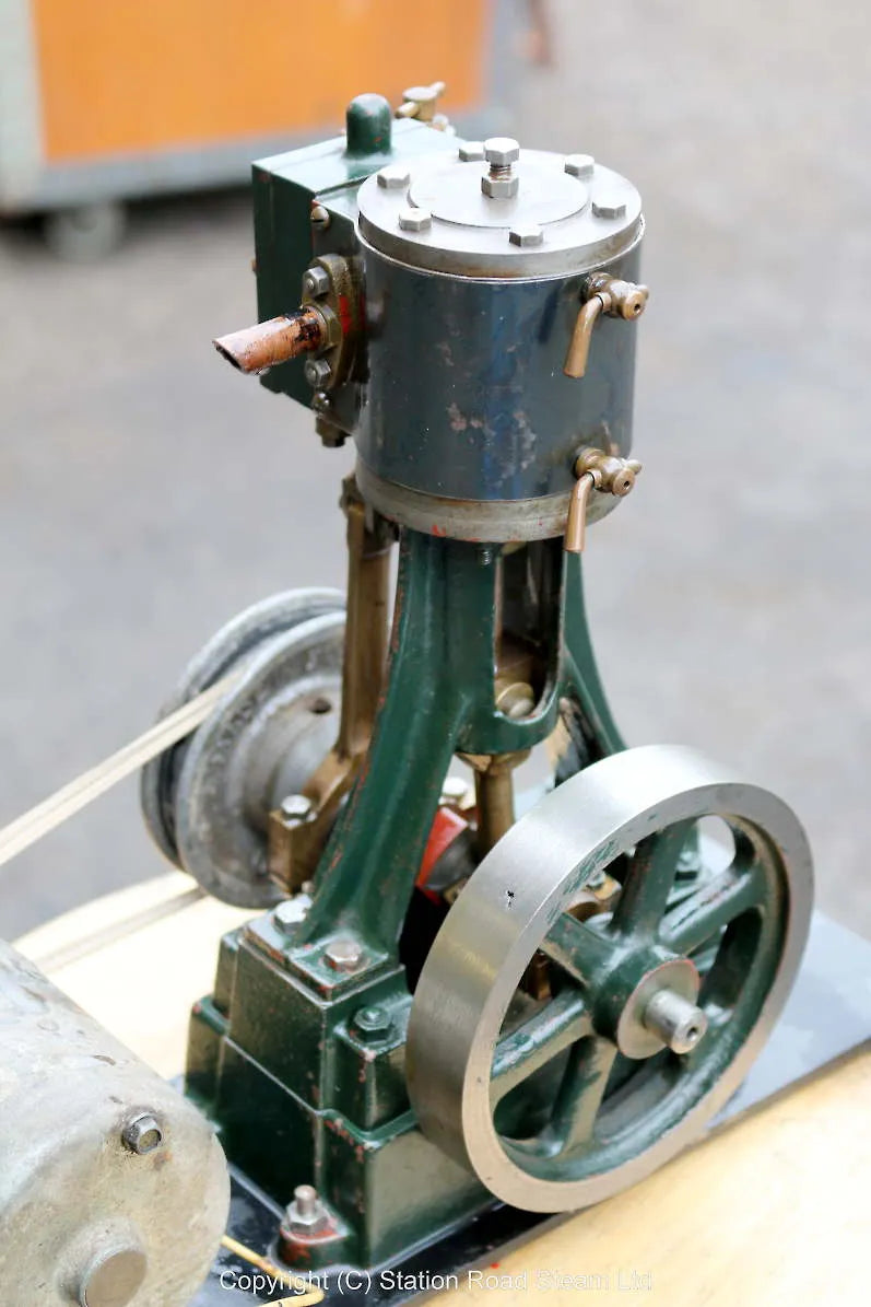 Stuart No.4 with dynamo