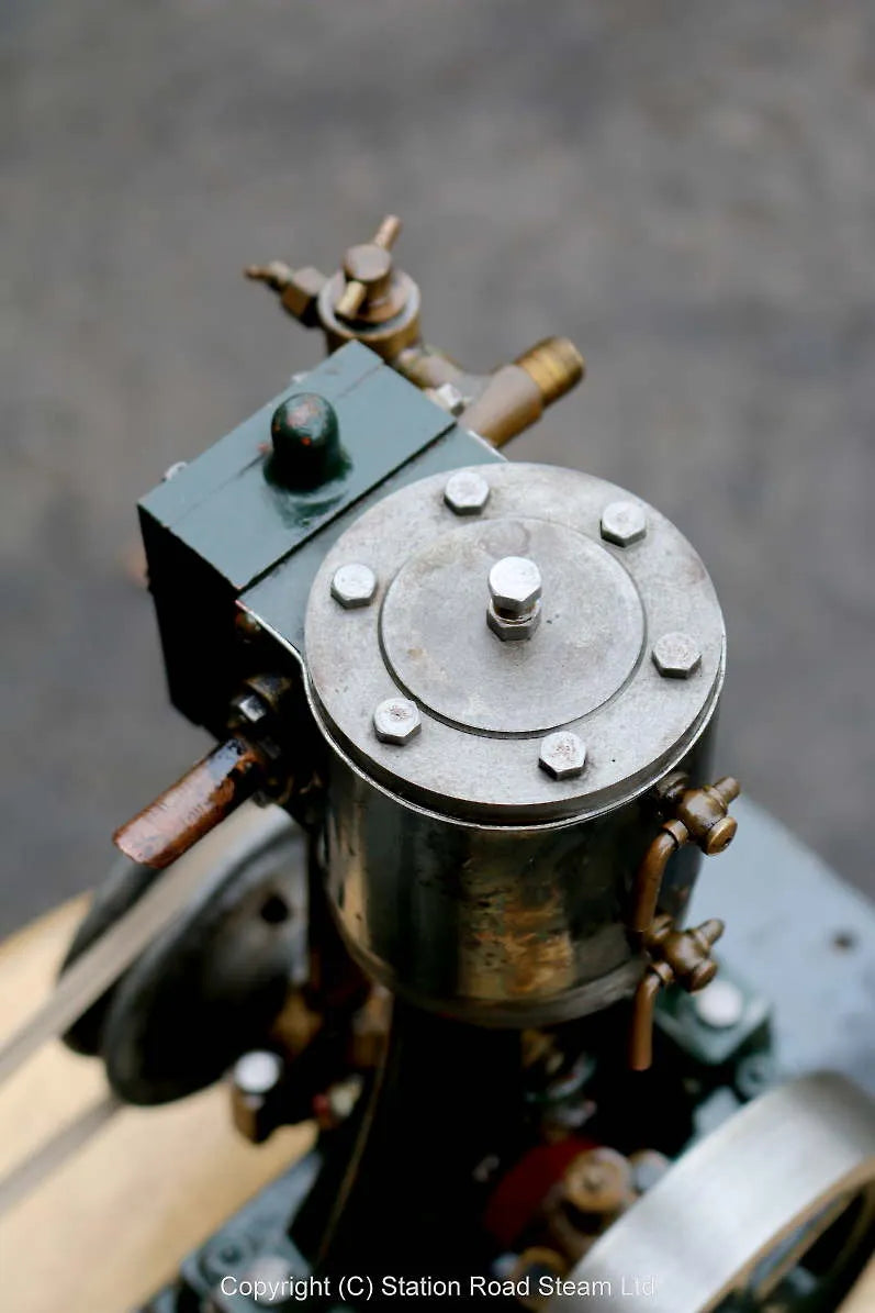 Stuart No.4 with dynamo
