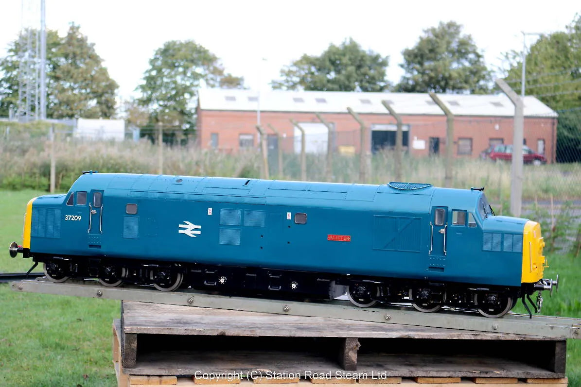 5 inch gauge Deltic