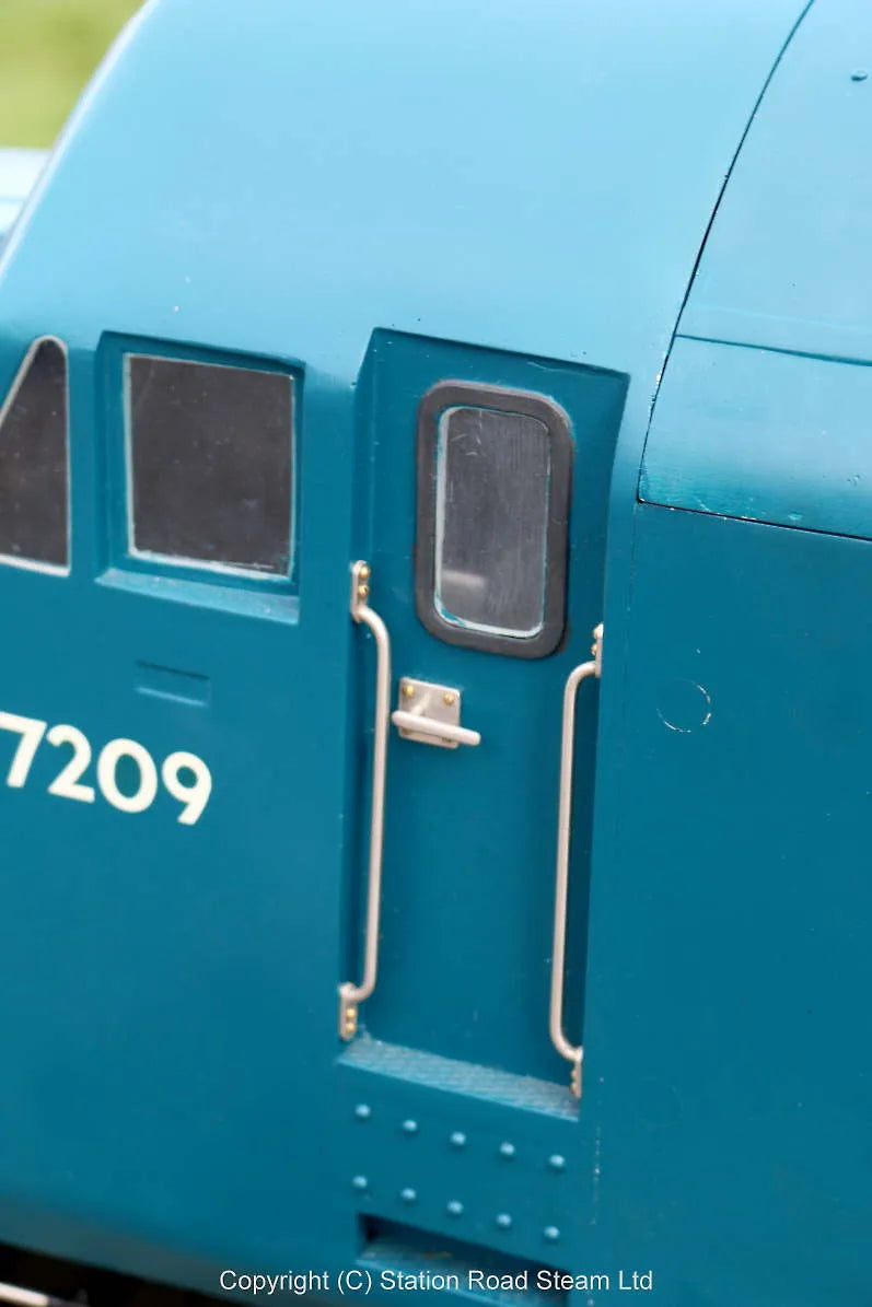 5 inch gauge Deltic