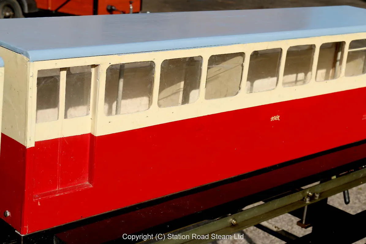 5 inch gauge petrol-engined Railcar