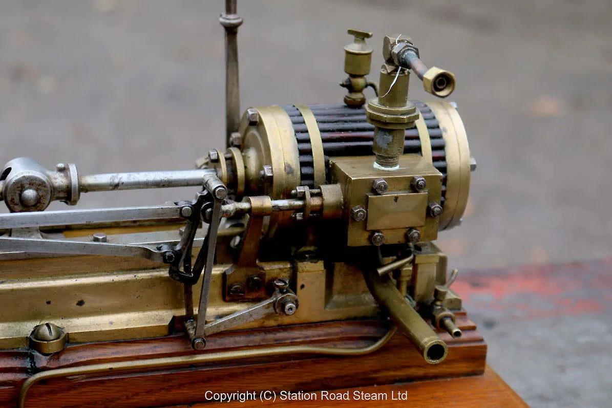 Horizontal mill engine