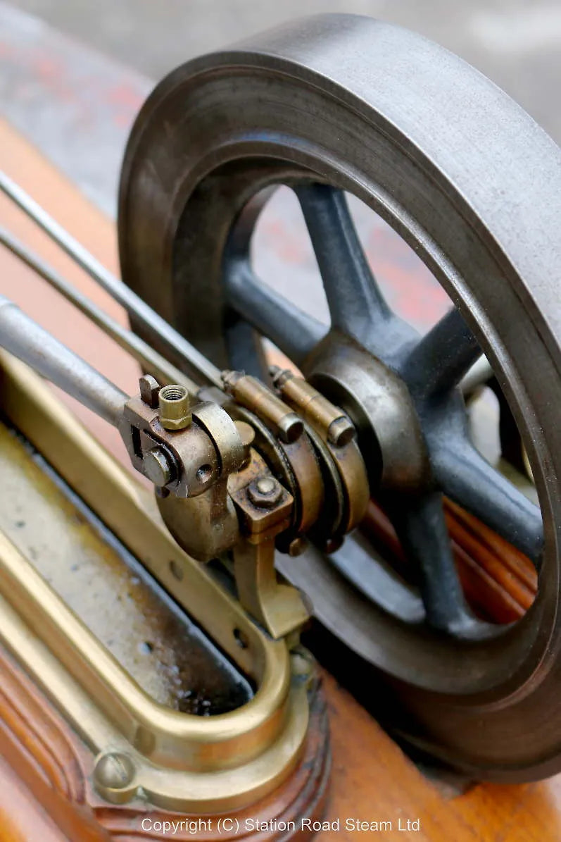 Horizontal mill engine