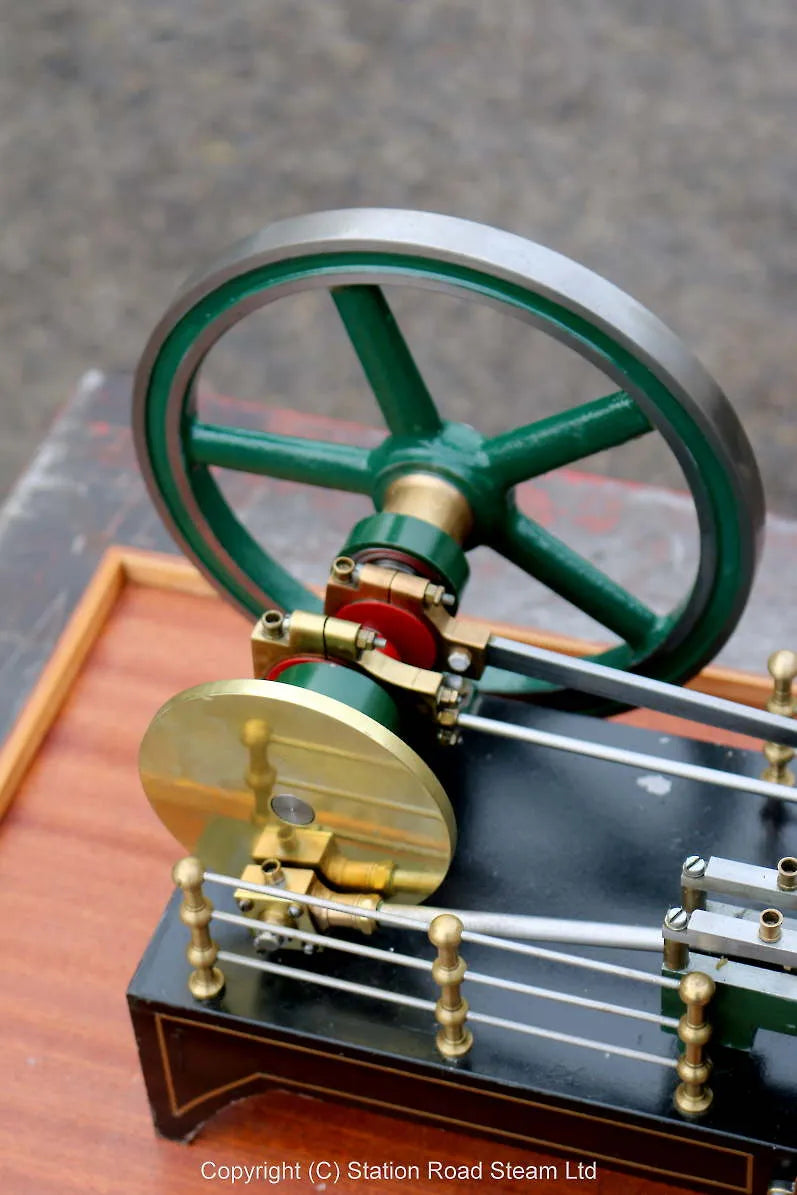 Freelance mill engine with display case