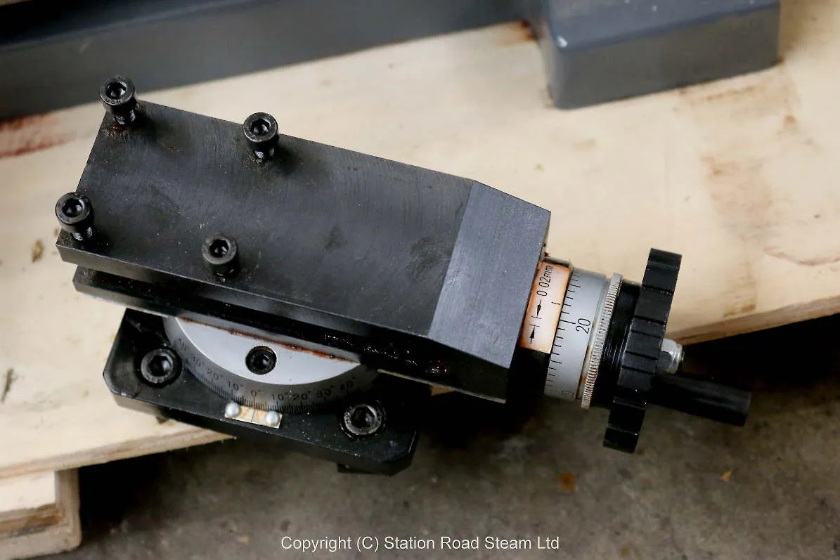 Axminster Sieg lathe with compound slide & 4 jaw chuck