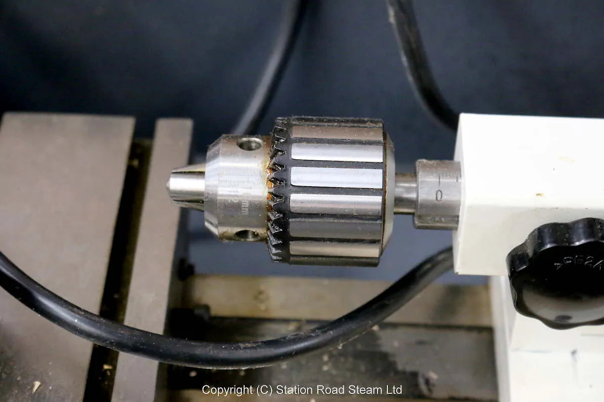Axminster Sieg lathe with compound slide & 4 jaw chuck