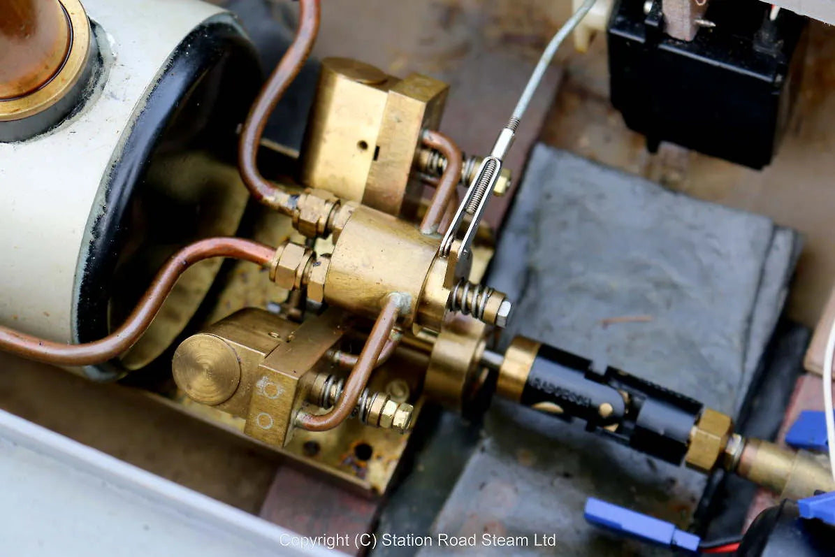 Steam tug, Cheddar V-twin plant