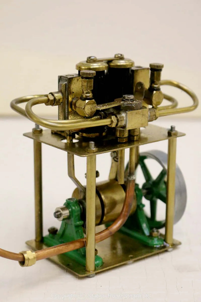 Small vertical twin engine