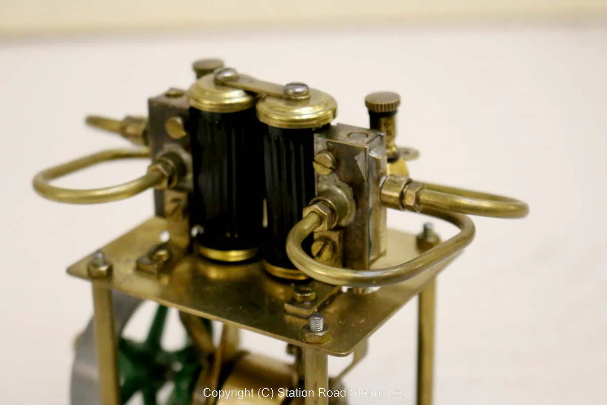 Small vertical twin engine