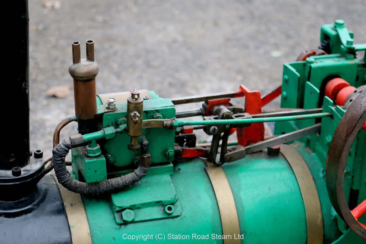 2 inch scale freelance traction engine