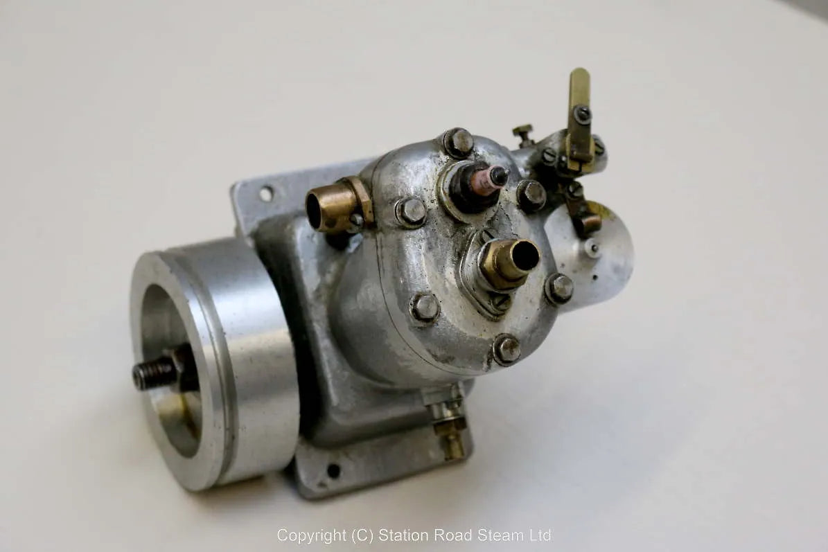 Small side valve engine