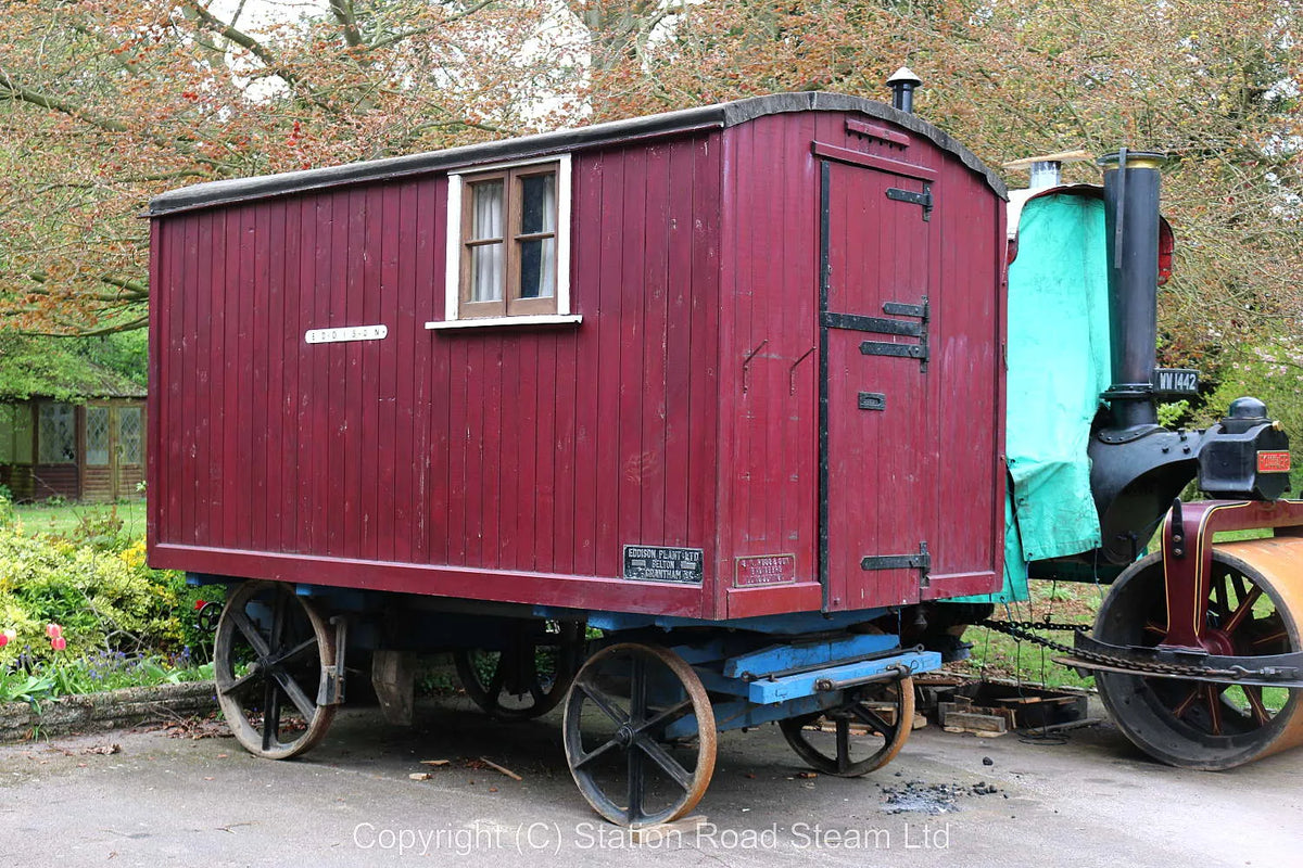 Eddison living van