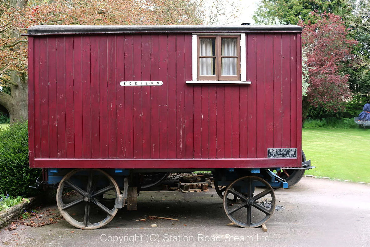 Eddison living van