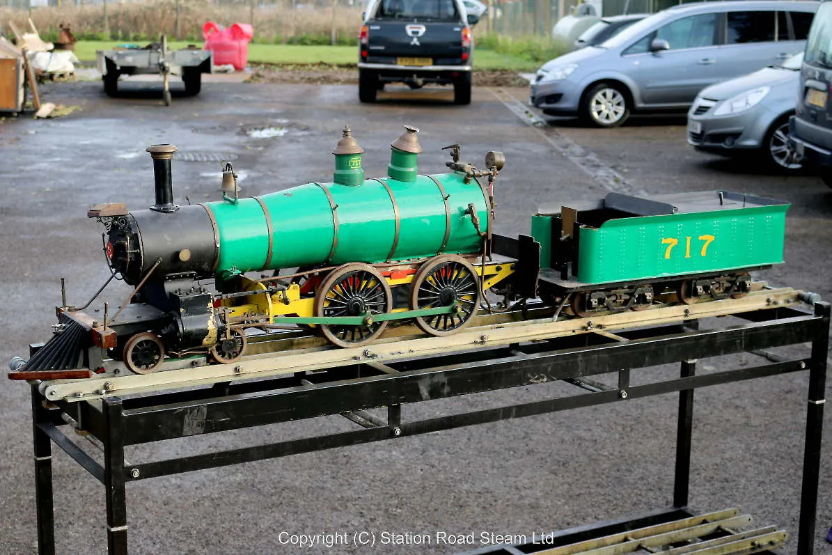 5 inch gauge American 4-4-0 with commercial boiler