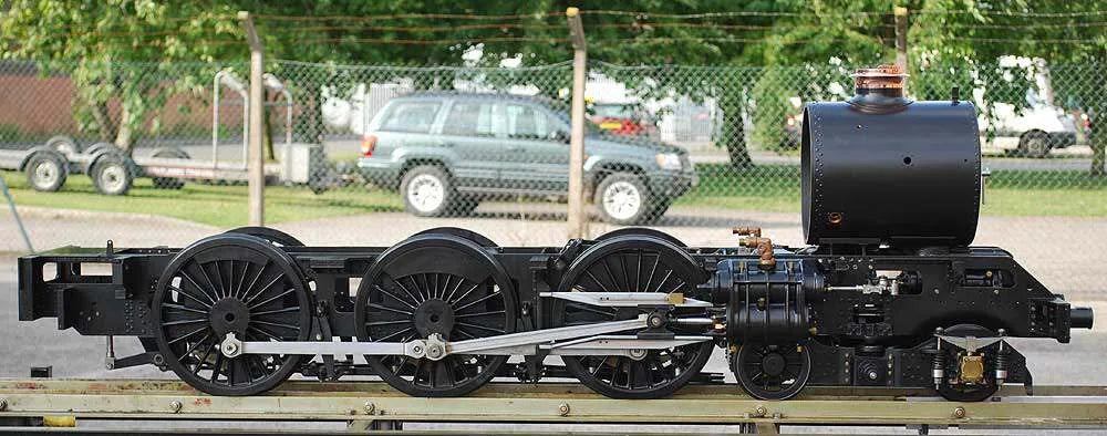 7 1/4 inch gauge GWR King for completion