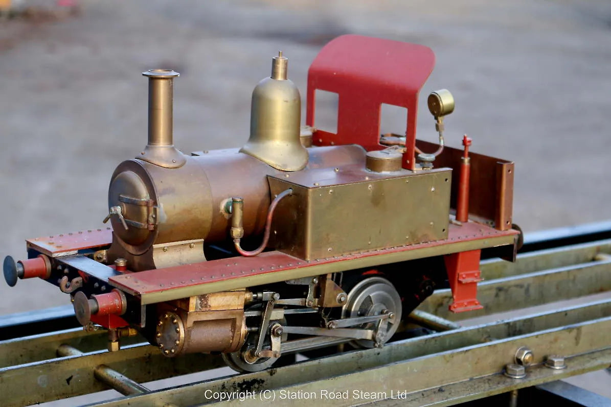 Unsteamed 3 1/2 inch gauge small-boilered "Tich" 0-4-0T